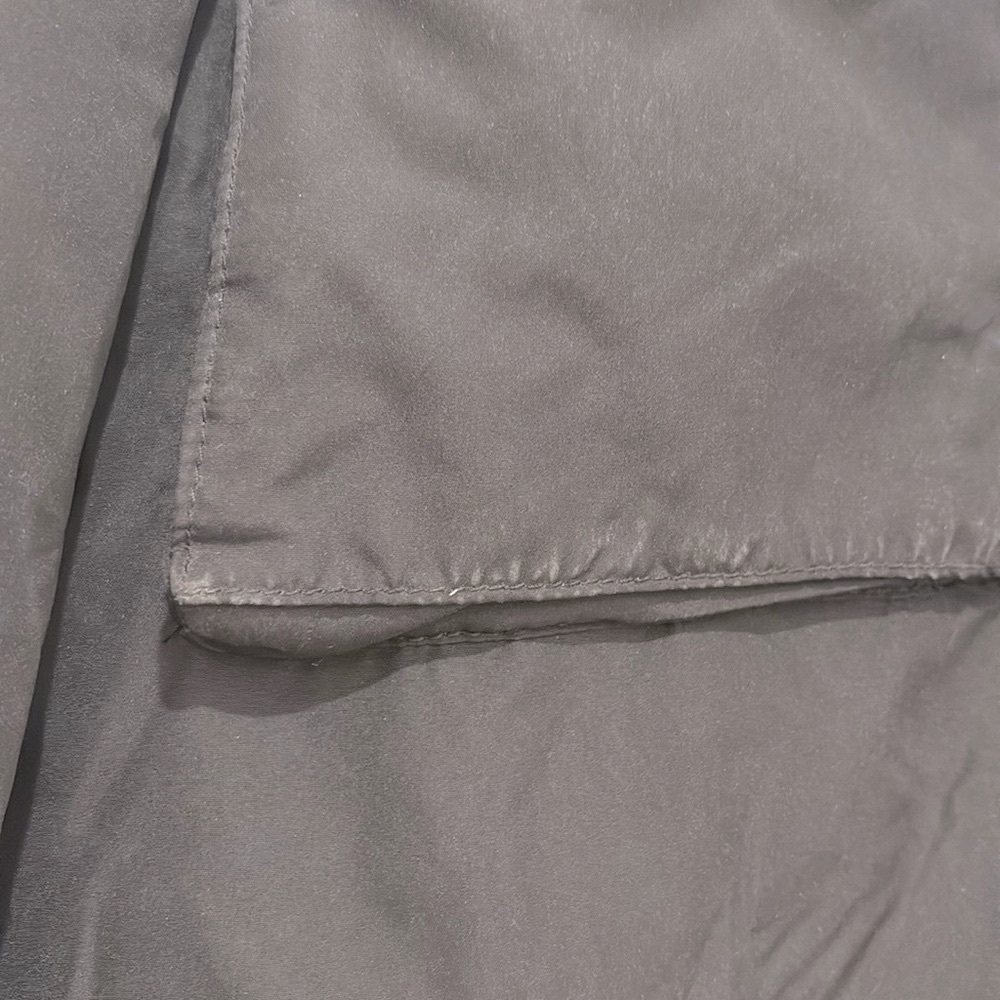 [BDG by Urban Outfitters] Black Utility Puffer Military Bomber Jacket Men’s Sz S - Picture 12 of 13